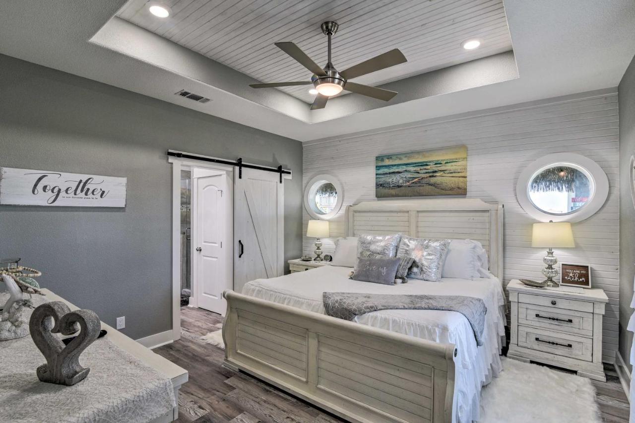 Bolivar Peninsula Beach House, Steps To Coast Exterior photo