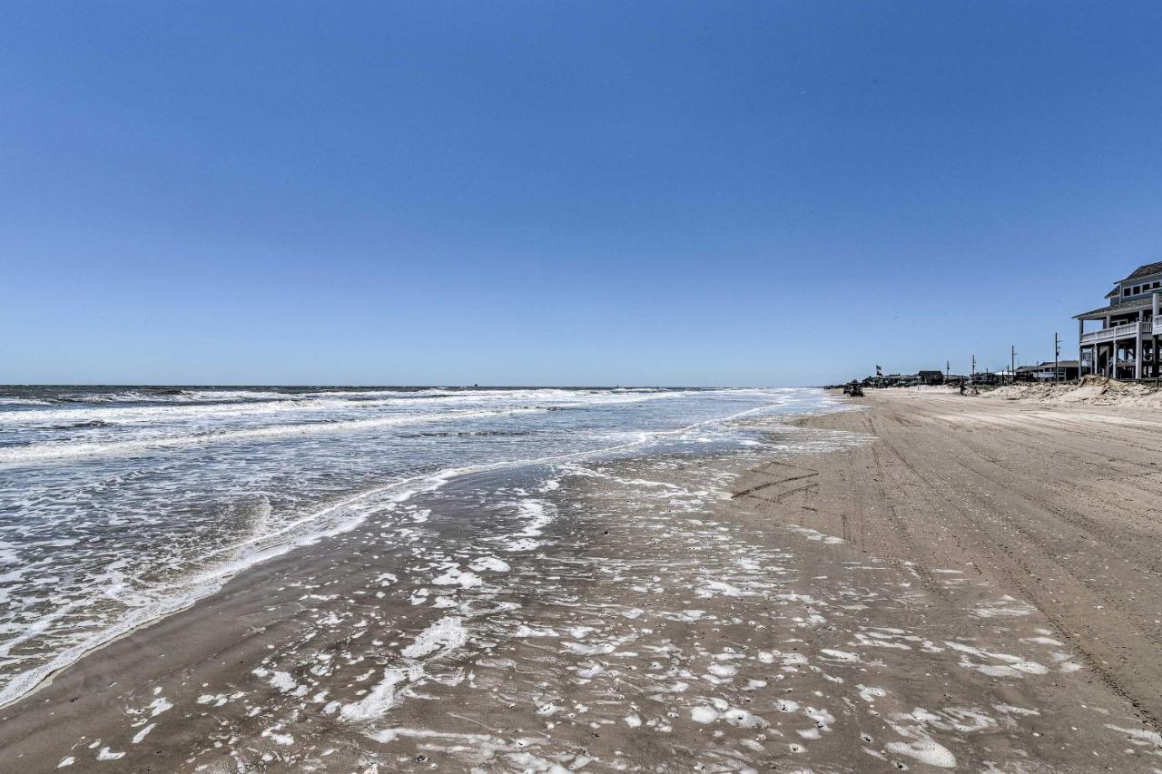 Bolivar Peninsula Beach House, Steps To Coast Exterior photo